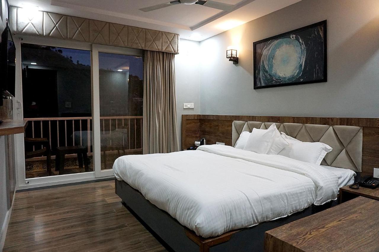 Sl Manor Hill Resort موسوري المظهر الخارجي الصورة