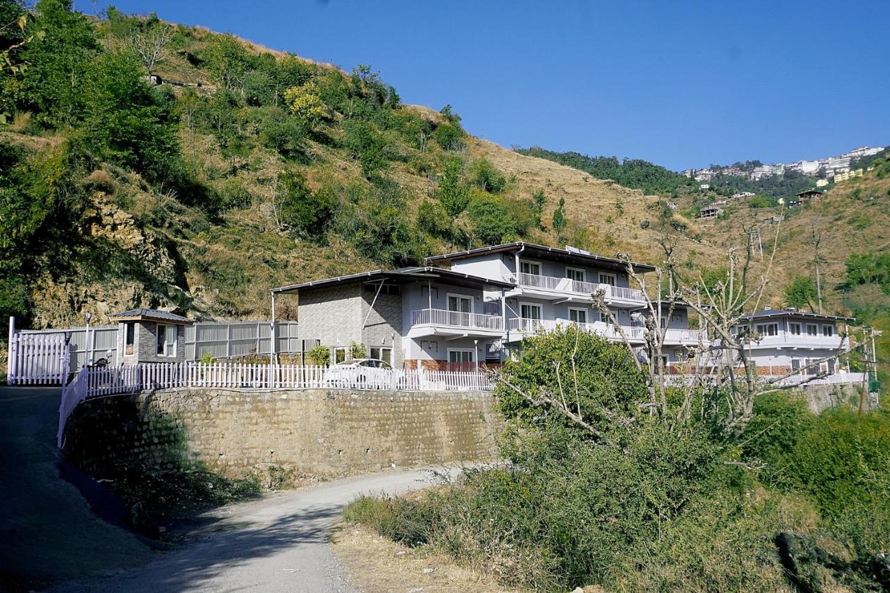 Sl Manor Hill Resort موسوري المظهر الخارجي الصورة