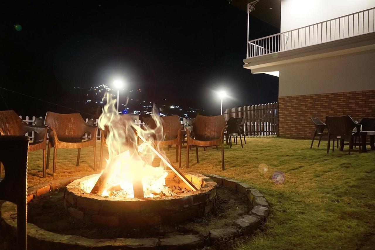 Sl Manor Hill Resort موسوري المظهر الخارجي الصورة